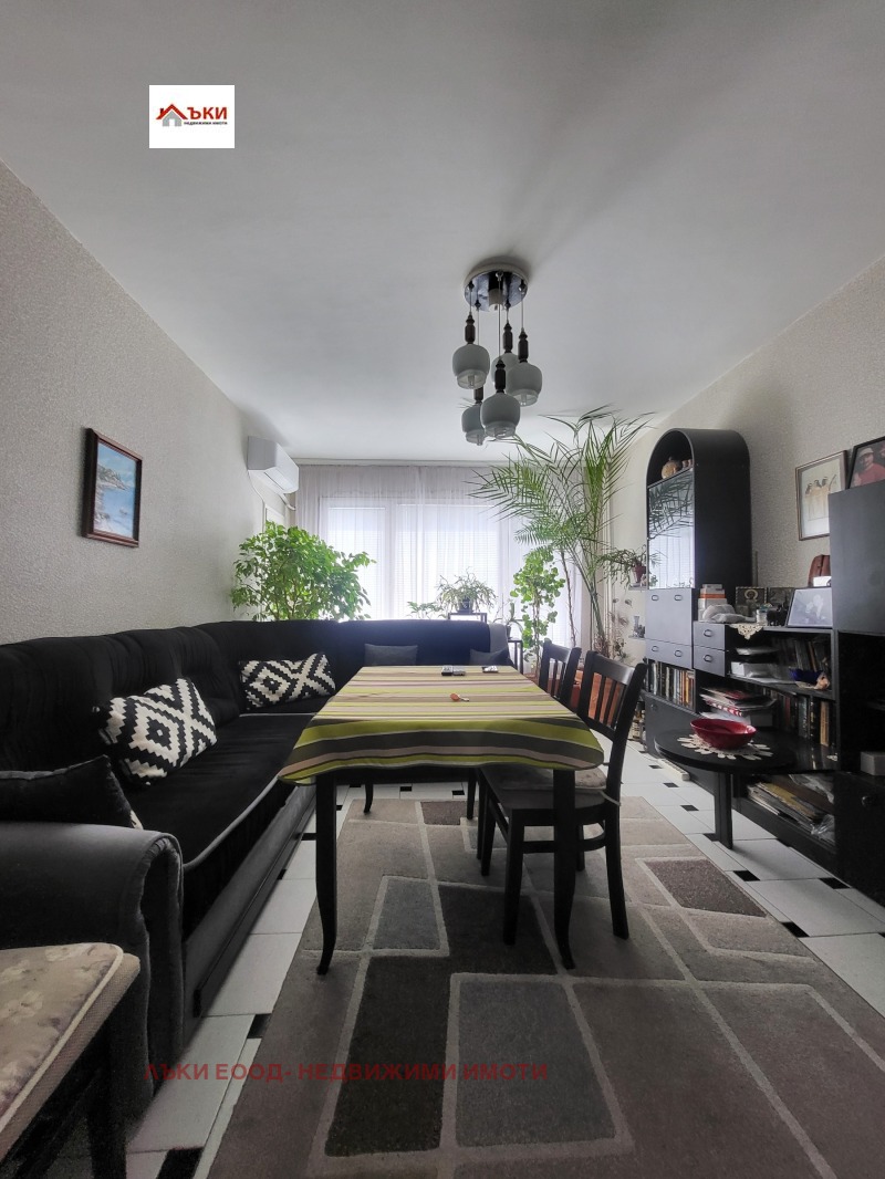 En venta  2 dormitorios Sofia , Druzhba 2 , 85 metros cuadrados | 76351296