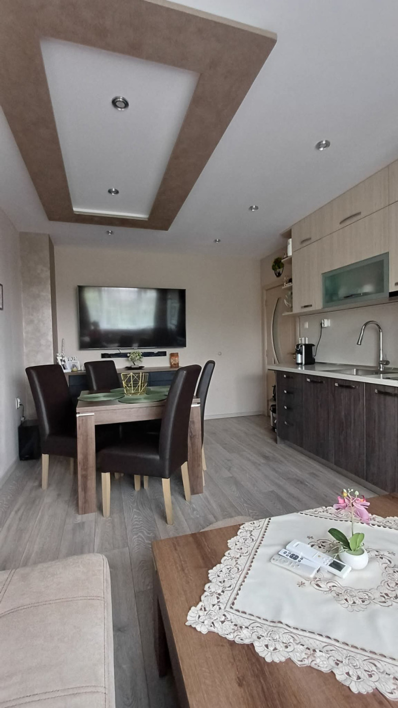 Продава 3-СТАЕН, град Стара Загора, Център • 142000 € • 96005255 — Holmes.bg