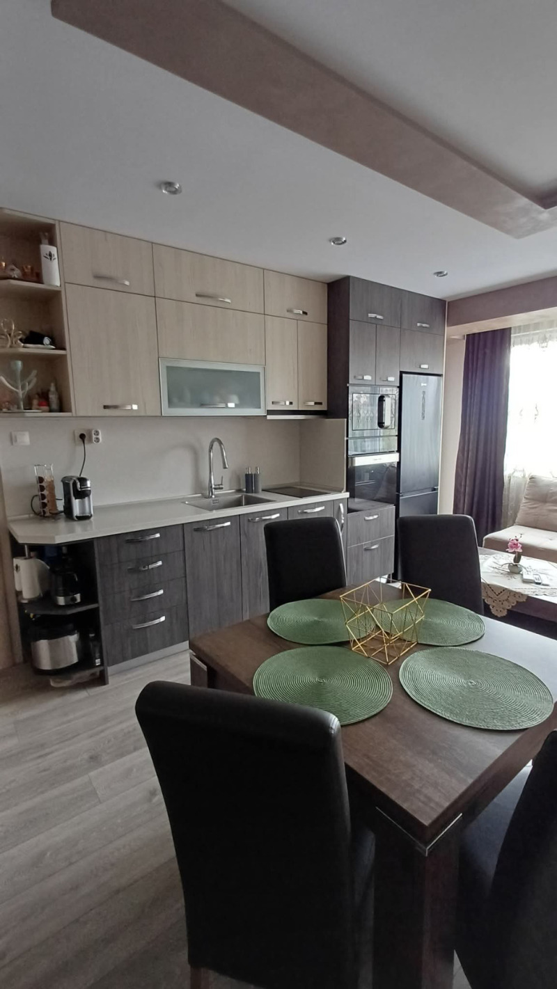 Till salu  2 sovrum Stara Zagora , Centar , 60 kvm | 13100722 - bild [3]