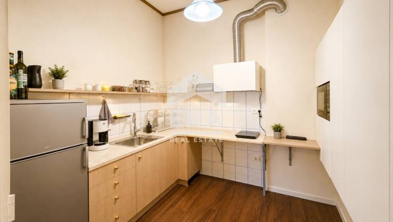 Продава МНОГОСТАЕН, гр. София, Център, снимка 5 - Апартаменти - 55544843