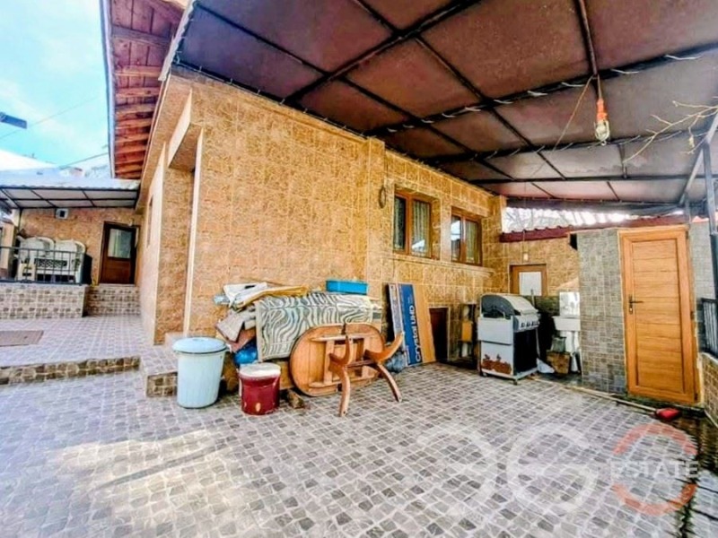 Продава КЪЩА, гр. Варна, Аспарухово, снимка 2 - Къщи - 52272265