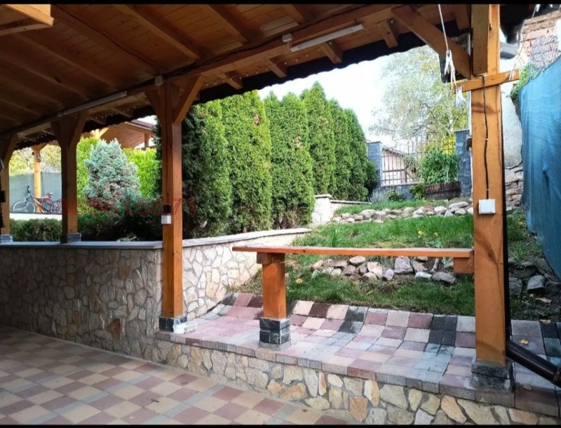 Продава КЪЩА, гр. Годеч, област София област, снимка 3 - Къщи - 52779256