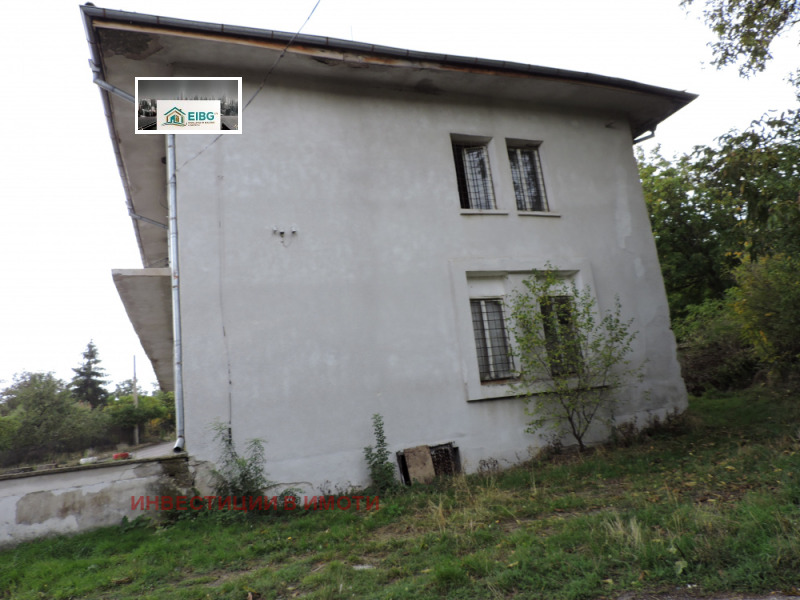 Продава БИЗНЕС ИМОТ, с. Режанци, област Перник, снимка 2 - Други - 51778919