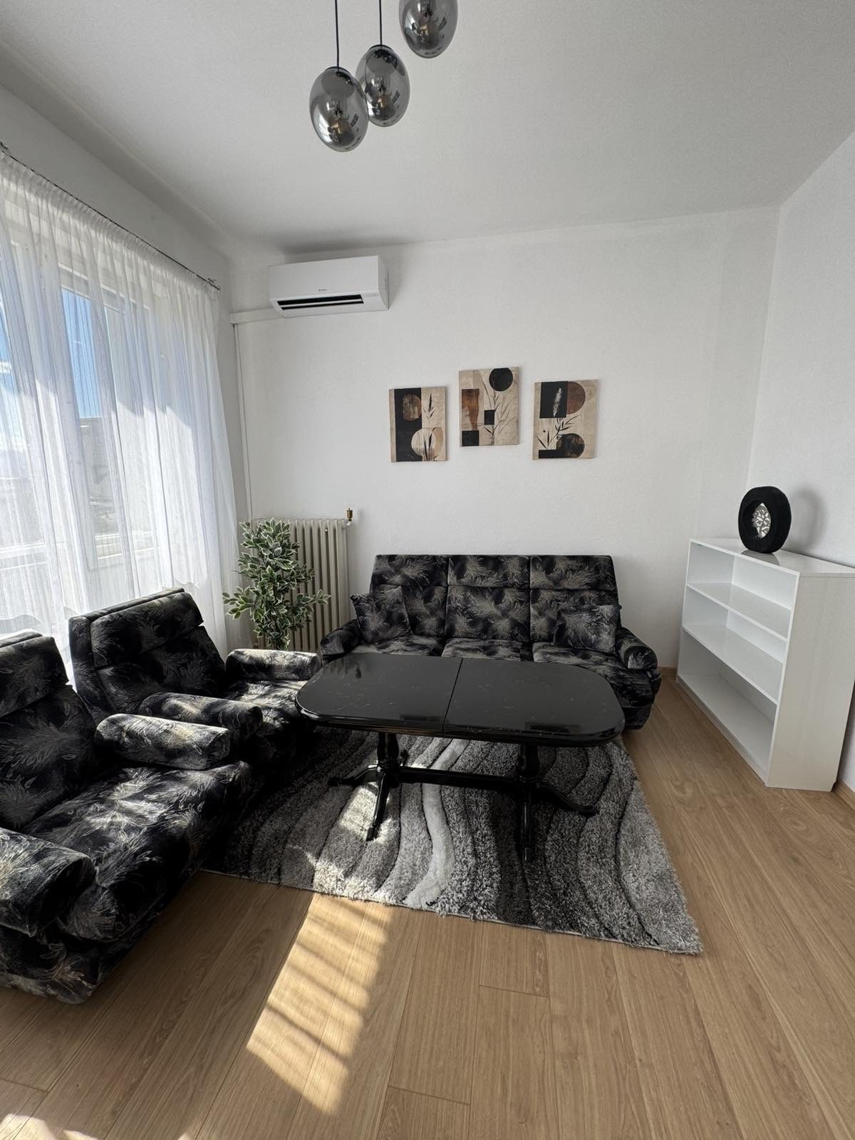 Продава 3-СТАЕН, гр. Пловдив, Център, снимка 2 - Апартаменти - 56479624