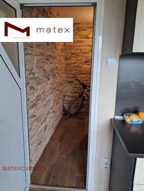 1 slaapkamer Vladislav Varnentsjik 1, Varna 10
