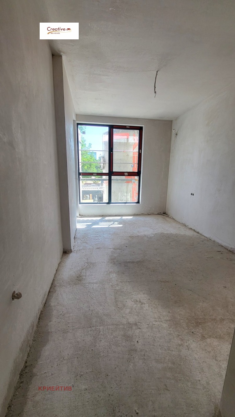 Til salg  1 soveværelse Plovdiv , Zapaden , 61 kvm | 30215269 - billede [2]