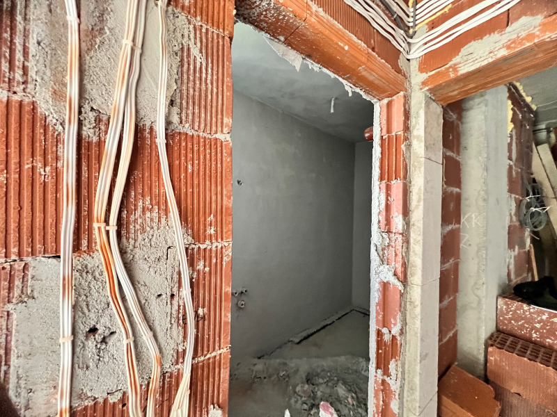 Till salu  1 sovrum Sofia , Banisjora , 66 kvm | 89063826 - bild [2]