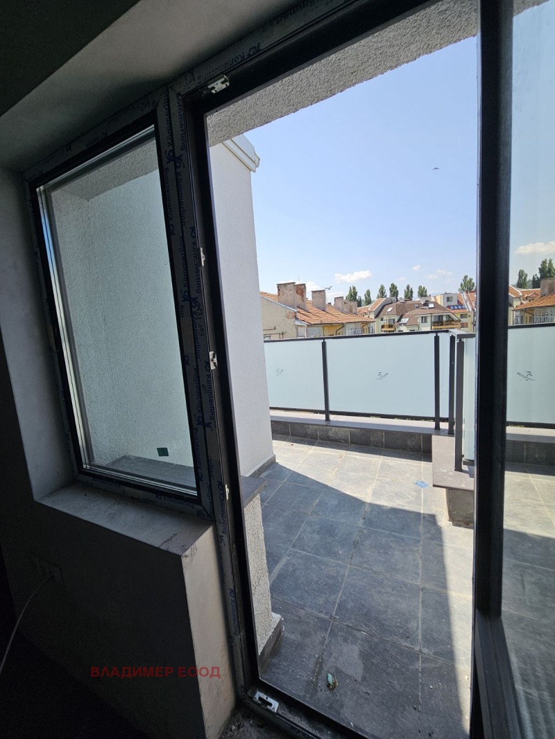 En venta  2 dormitorios Plovdiv , Karshiyaka , 100 metros cuadrados | 14076607 - imagen [16]