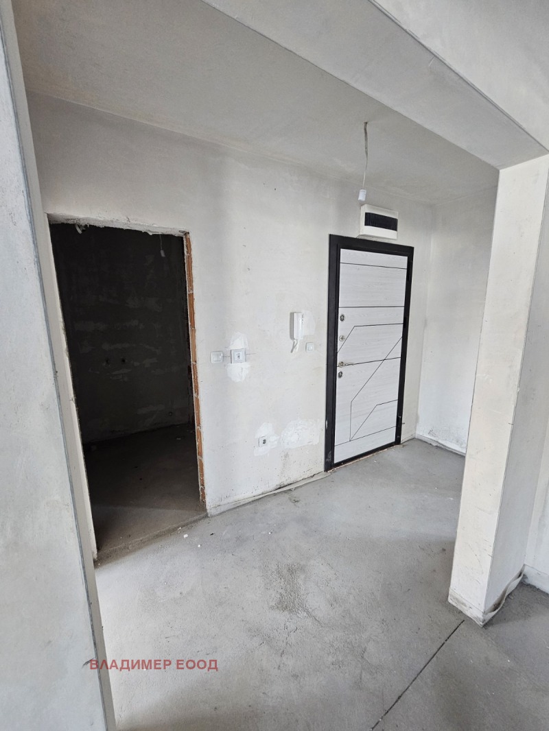 En venta  2 dormitorios Plovdiv , Karshiyaka , 100 metros cuadrados | 14076607 - imagen [7]