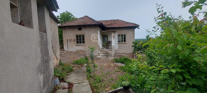 Продава  Къща, област Велико Търново, с. Вардим • 8 000 EUR • ID 93155031 — holmes.bg - [1] 
