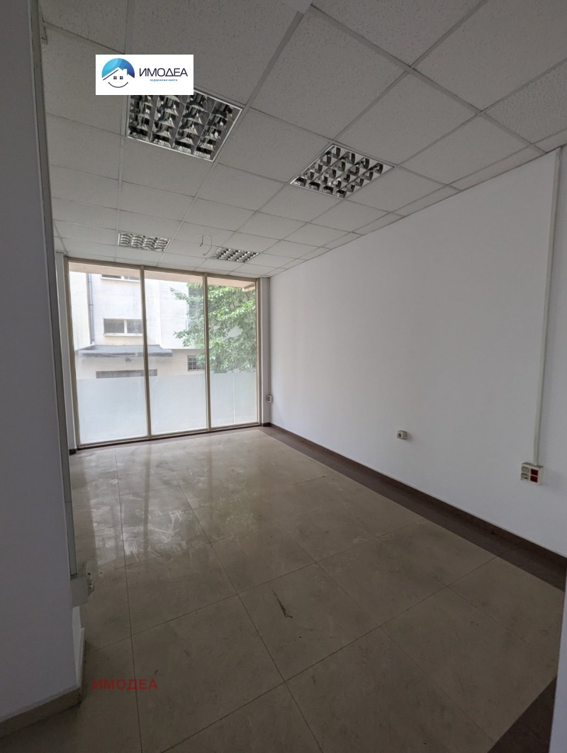 Продава  Магазин град Велико Търново , Център , 178 кв.м | 31047288 - изображение [3]