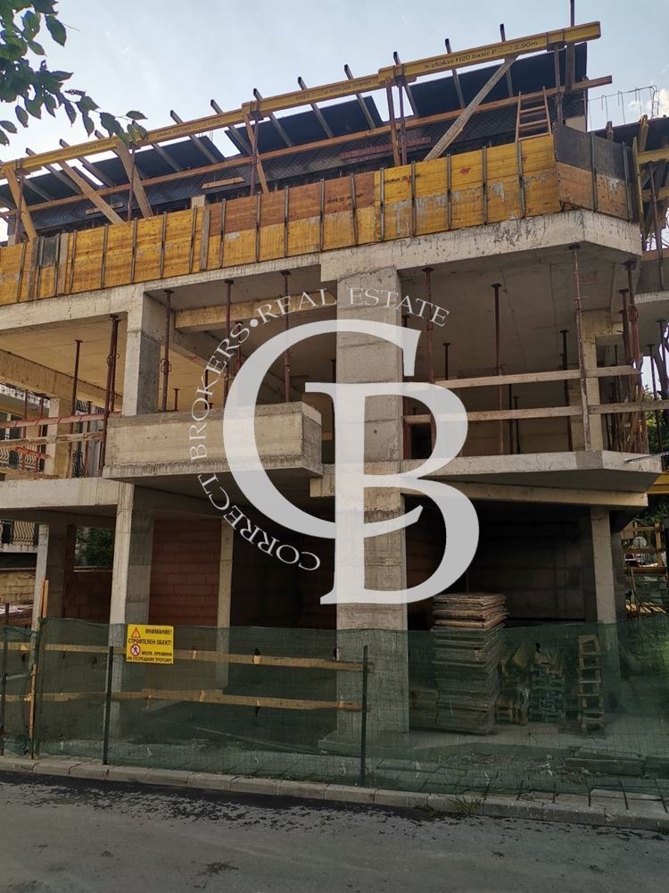 Продава  2-стаен град Варна , Център , 71 кв.м | 65742812