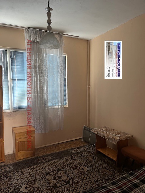 Продава  2-стаен град Пазарджик , Запад , 65 кв.м | 25053329 - изображение [3]