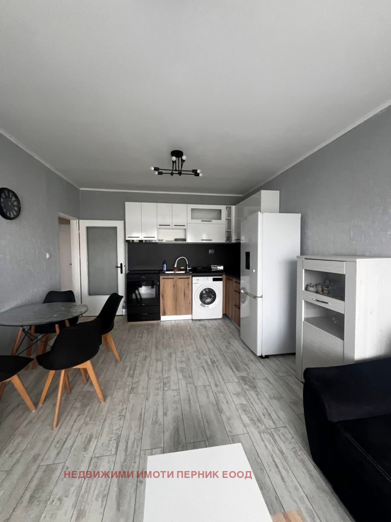 Na prodej  2 ložnice Pernik , Centar , 65 m2 | 13971362