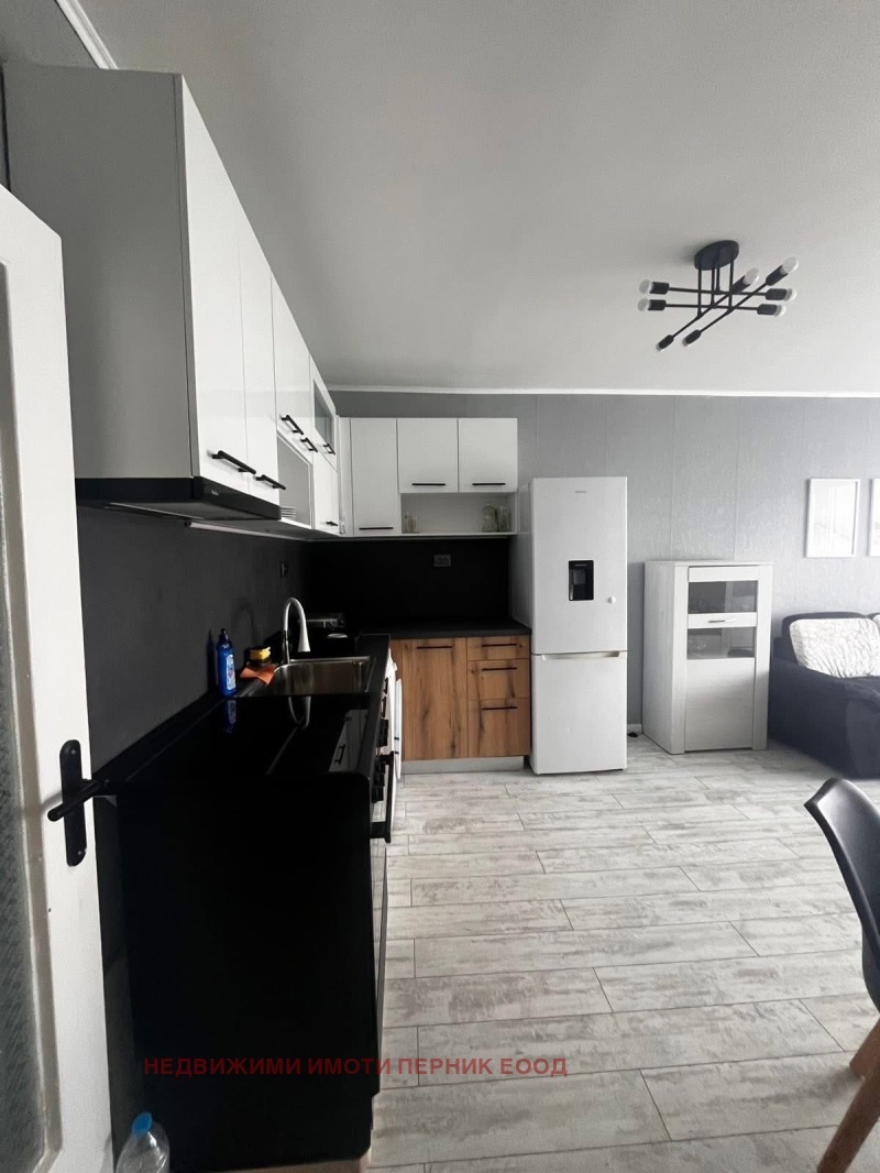 Na prodej  2 ložnice Pernik , Centar , 65 m2 | 13971362 - obraz [5]