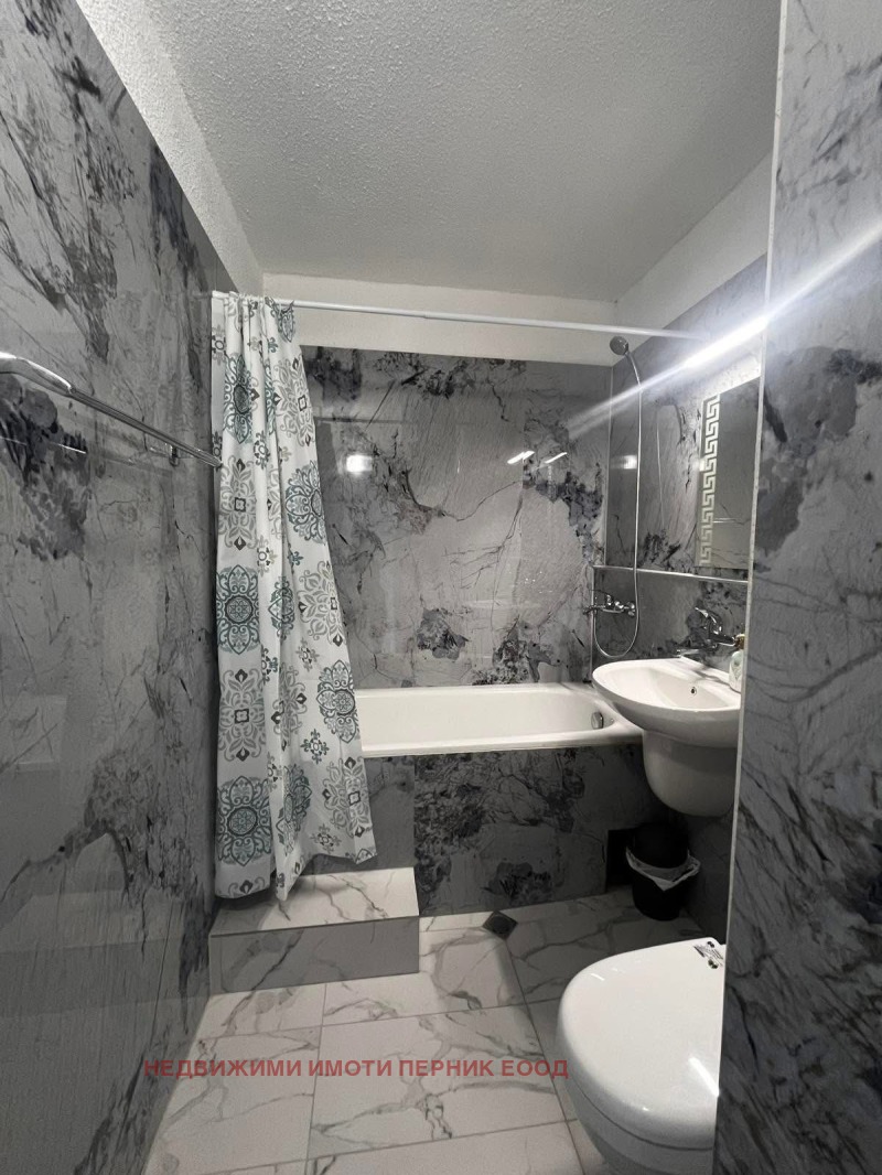 Na prodej  2 ložnice Pernik , Centar , 65 m2 | 13971362 - obraz [11]