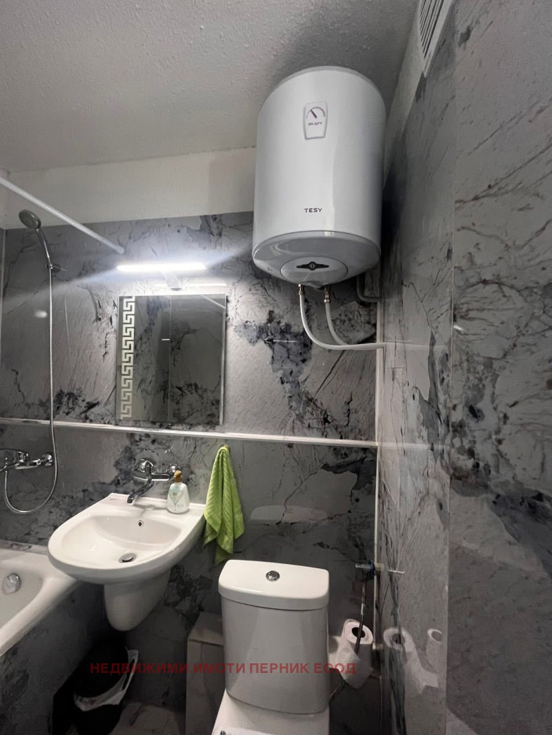 Na prodej  2 ložnice Pernik , Centar , 65 m2 | 13971362 - obraz [12]