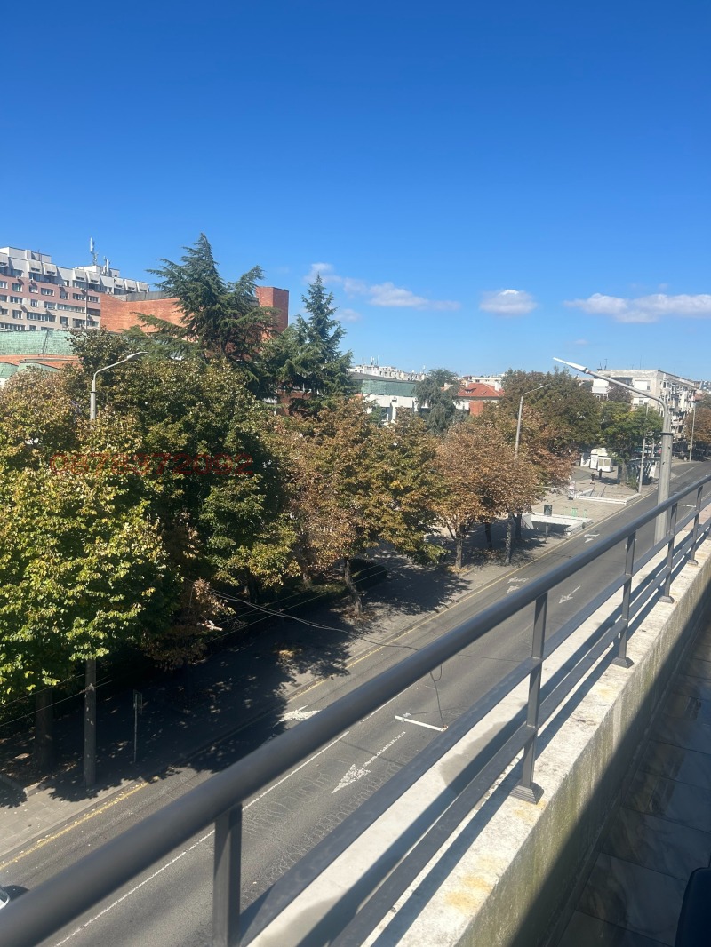 Продава 3-СТАЕН, гр. Бургас, Център, снимка 5 - Апартаменти - 52782510