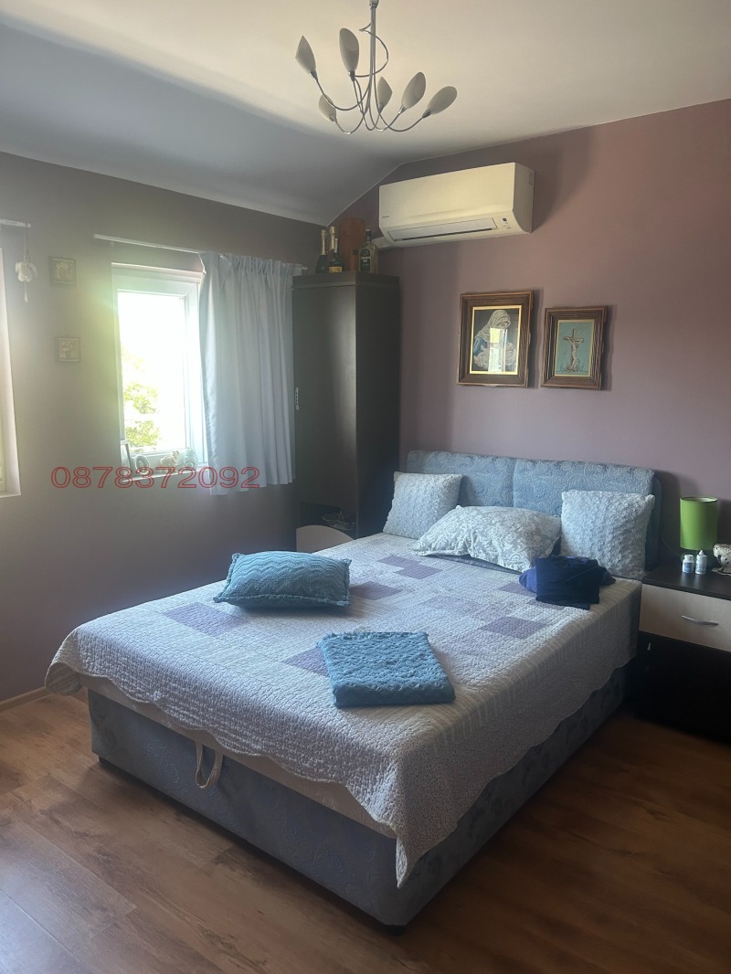 Продава 3-СТАЕН, гр. Бургас, Център, снимка 2 - Апартаменти - 52782510