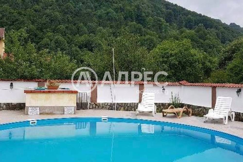 Продава ХОТЕЛ, с. Рибарица, област Ловеч, снимка 5 - Хотели - 56625343