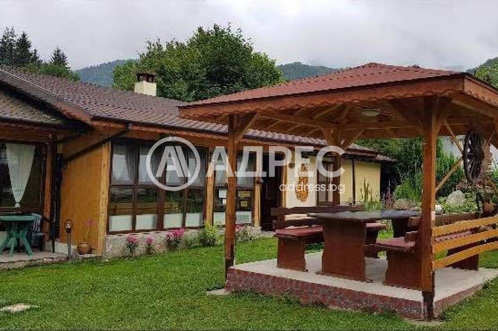 Продава ХОТЕЛ, с. Рибарица, област Ловеч, снимка 10 - Хотели - 56625343