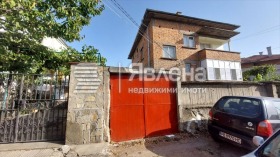 Hus Gulv Sopot, region Plovdiv