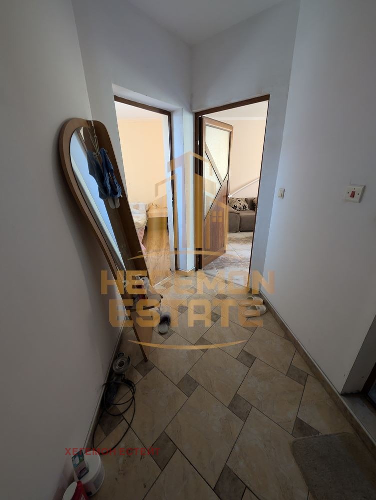 En venta  1 dormitorio Varna , Koljozen pazar , 52 metros cuadrados | 37883333 - imagen [6]