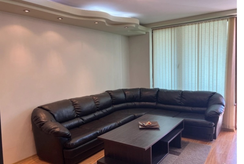 Продава 2-СТАЕН, гр. Варна, Базар Левски, снимка 3 - Апартаменти - 52209717