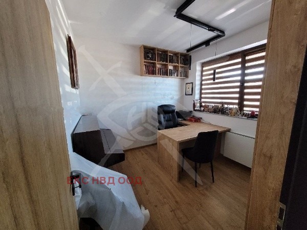 Te koop  Huis regio Plovdiv , Markovo , 1500 m² | 91652102 - afbeelding [10]