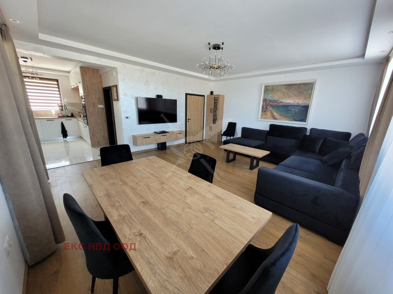 À venda  Casa região Plovdiv , Markovo , 1500 m² | 91652102 - imagem [4]