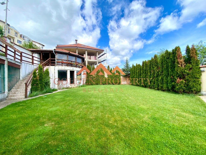 Til salgs  Hus Sofia , Bankja , 300 kvm | 18613459