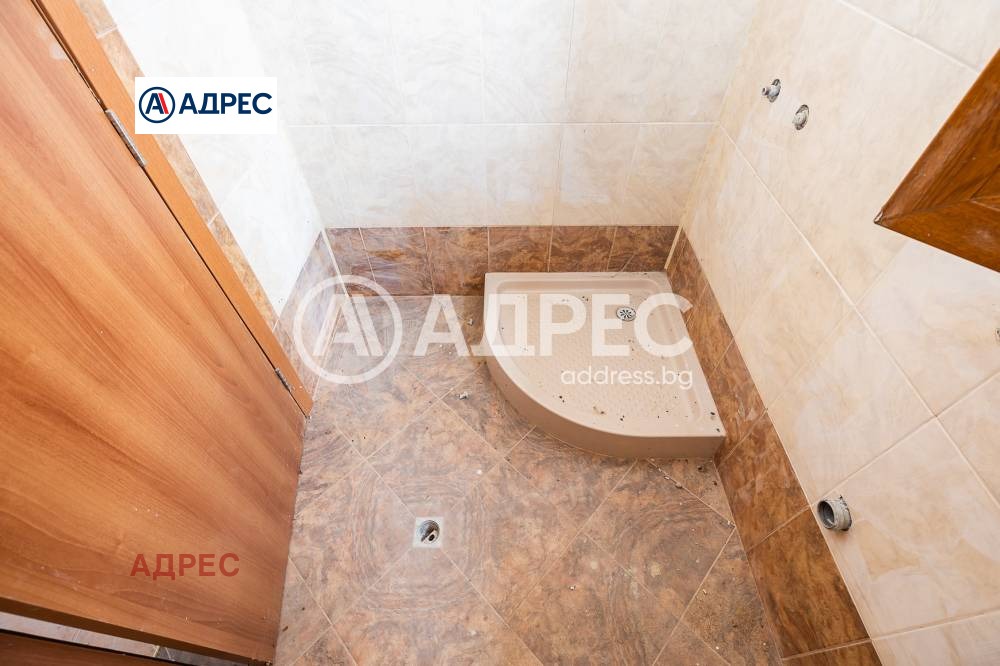 Продава КЪЩА, с. Църква, област Добрич, снимка 7 - Къщи - 54075881