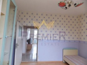 3 bedroom Pogrebi, Varna 7