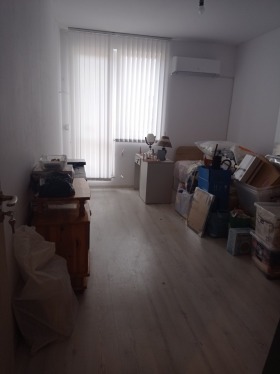 1 chambre Darvenitsa, Sofia 6