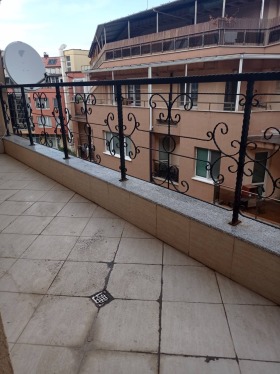 1 chambre Darvenitsa, Sofia 4