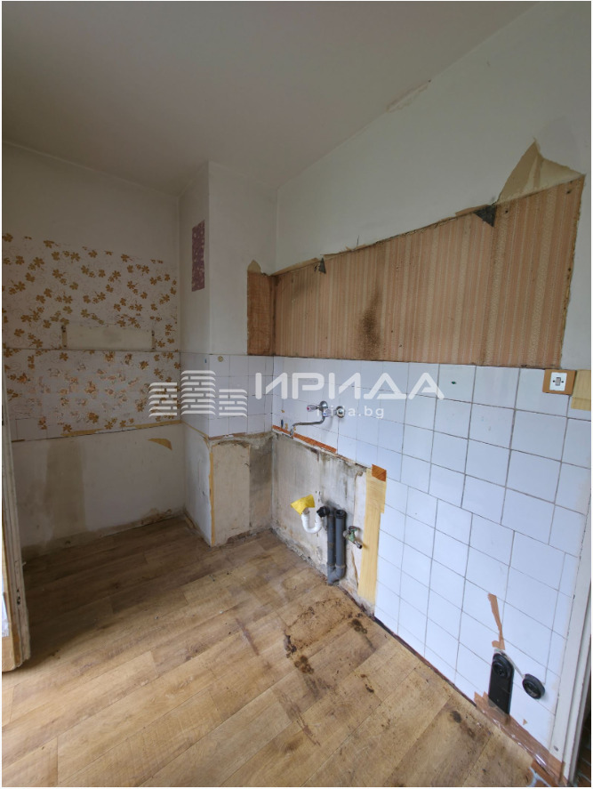 Продава 2-СТАЕН, гр. София, Света Троица, снимка 3 - Апартаменти - 55510291
