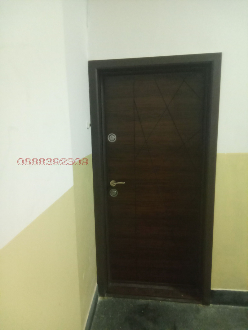 Продава 3-СТАЕН, гр. София, Яворов, снимка 3 - Апартаменти - 52569066