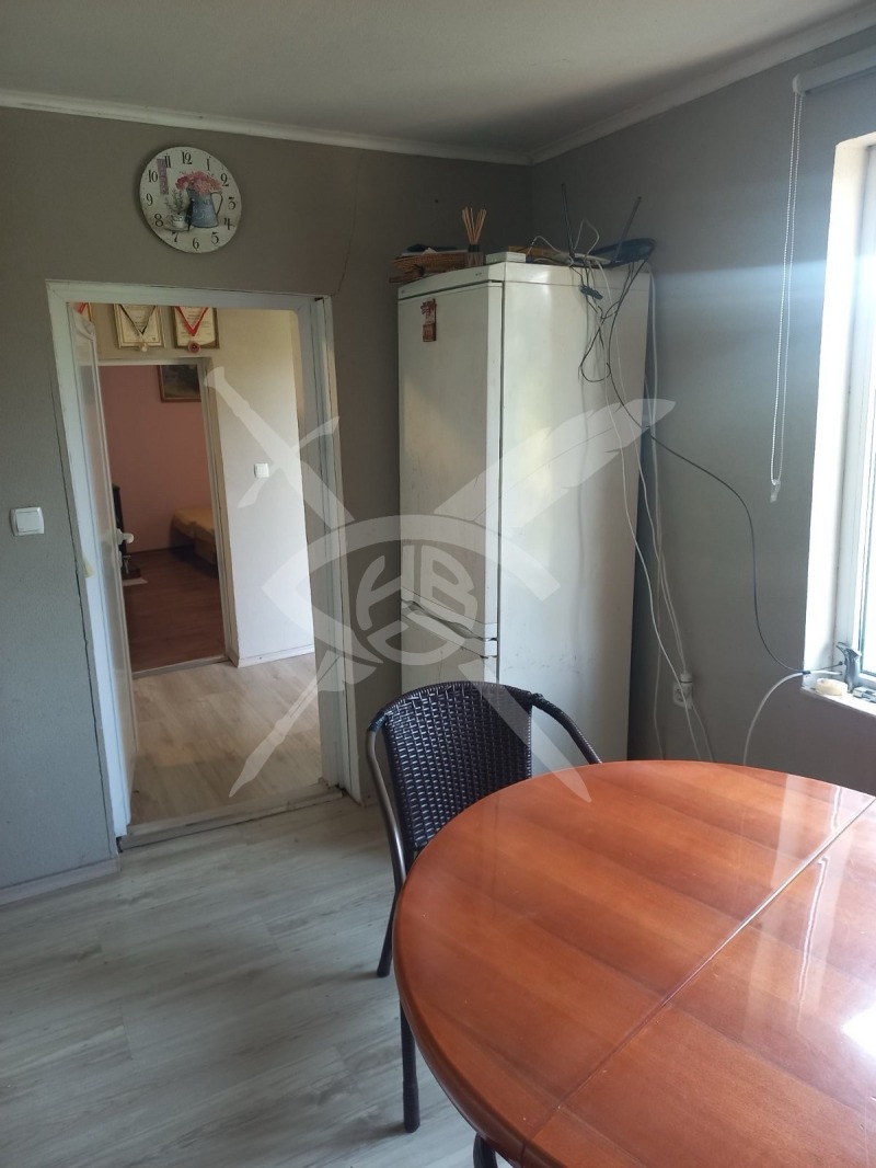 Продава КЪЩА, с. Подвис, област Бургас, снимка 2 - Къщи - 52609473