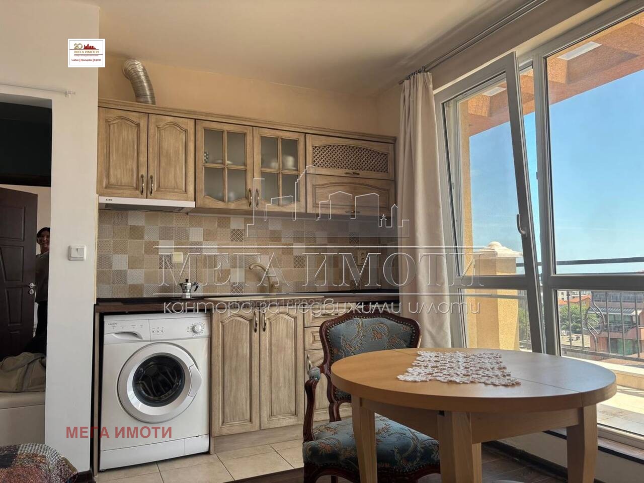Продава 2-СТАЕН, гр. Бургас, Сарафово, снимка 2 - Апартаменти - 54765685