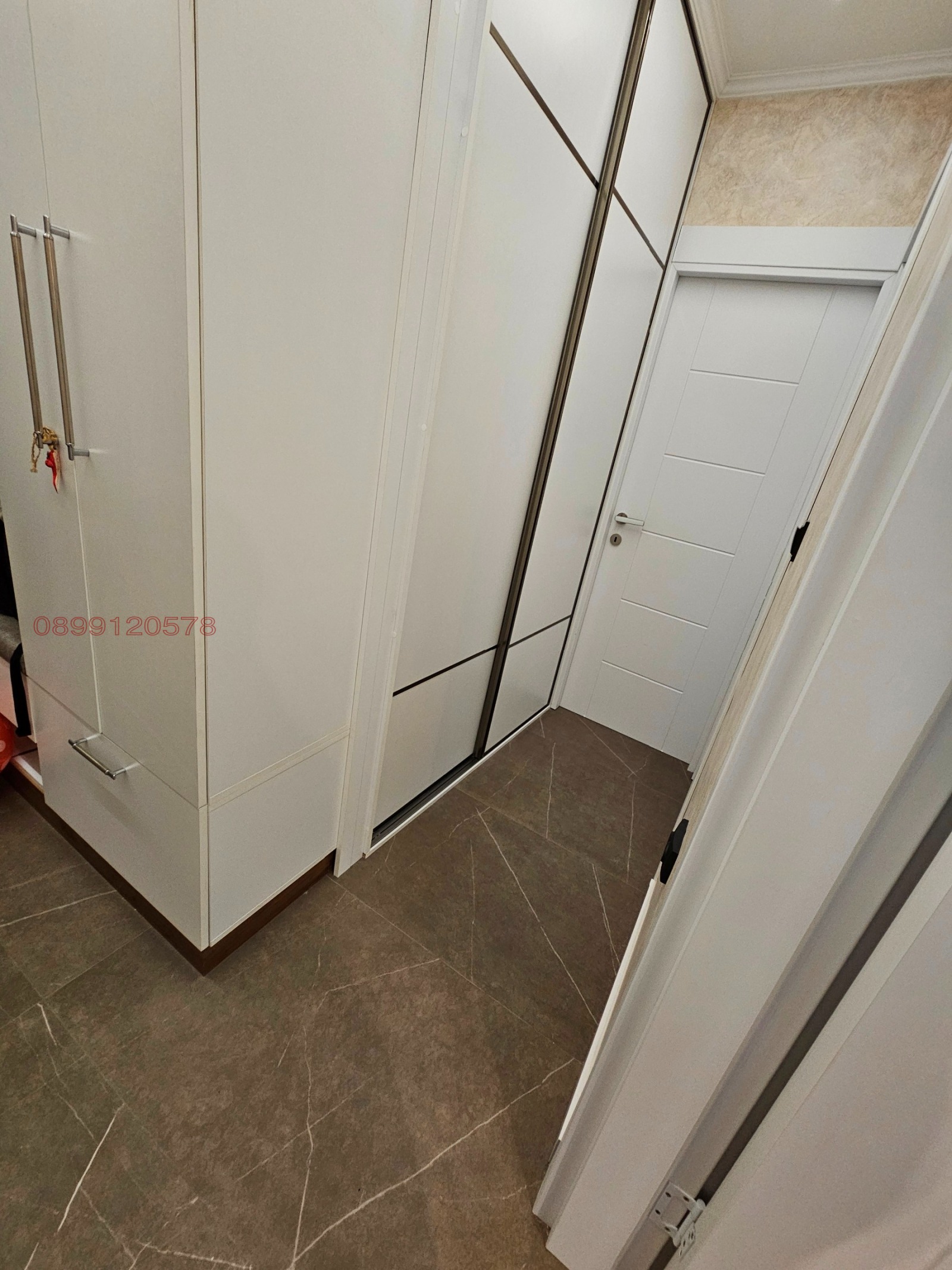 Продава 3-СТАЕН, гр. София, Гевгелийски, снимка 3 - Апартаменти - 54154359