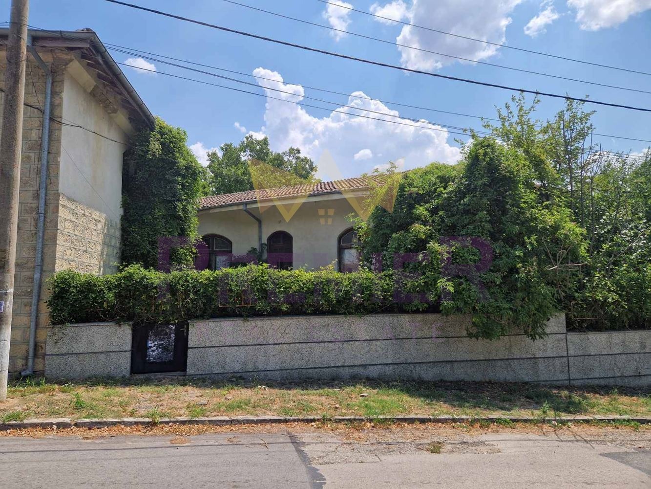 Продава КЪЩА, с. Добрина, област Варна, снимка 2 - Къщи - 46637517