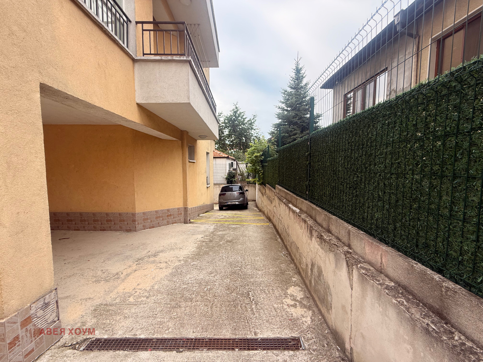 Продава ГАРАЖ, ПАРКОМЯСТО, гр. Варна, Трошево, снимка 3 - Гаражи и паркоместа - 55262974