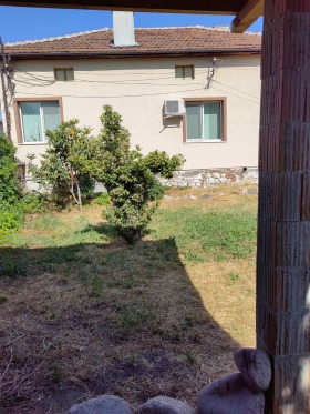 Casa Kurtovo Konare, región Plovdiv