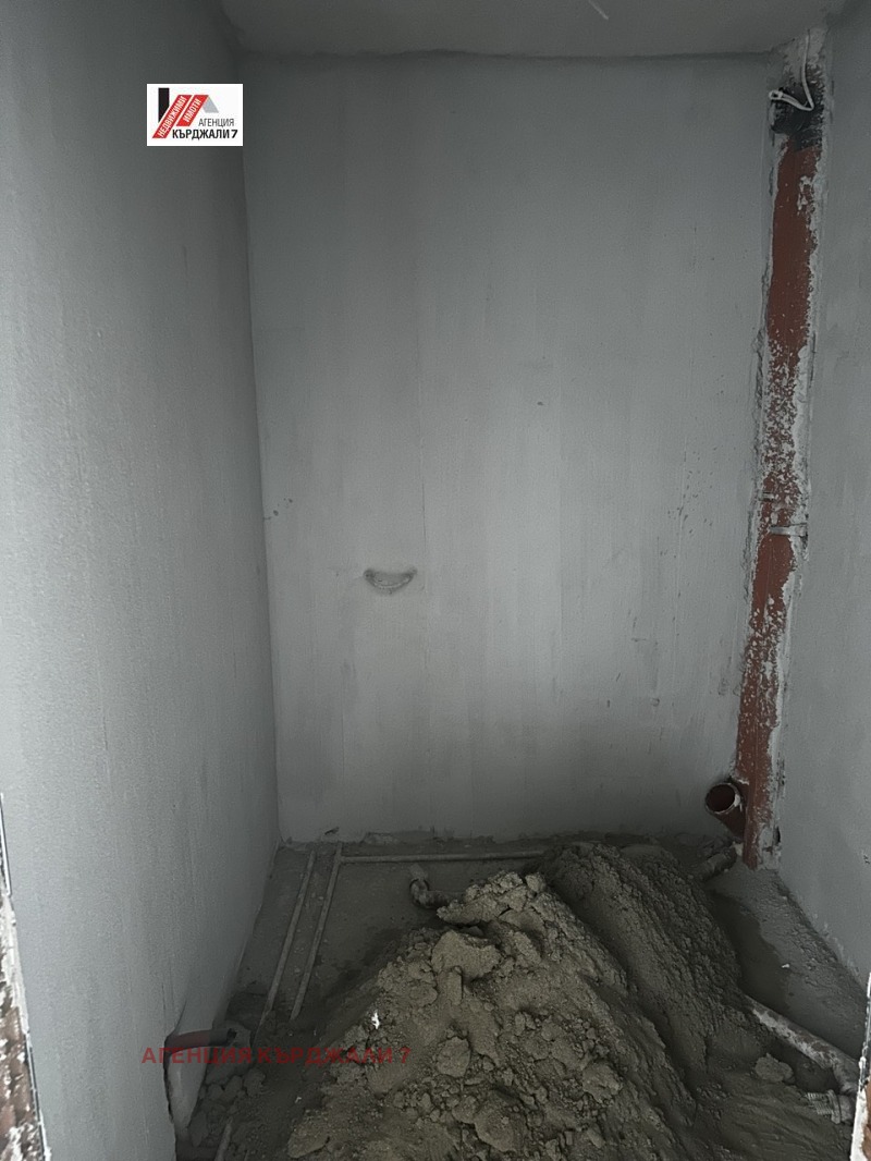 De vânzare  1 dormitor Cârdjali , Vâzrojdenți , 74 mp | 67691208 - imagine [10]