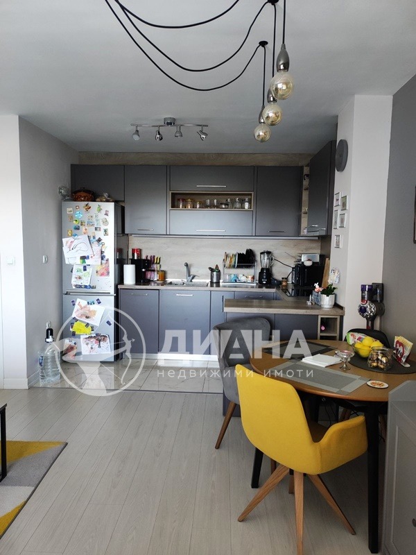 Продава  2-стаен град Пловдив , Гагарин , 82 кв.м | 84510937 - изображение [2]