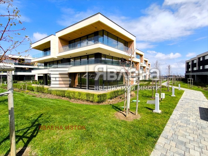 Till salu  3 sovrum Sofia , Simeonovo , 266 kvm | 93700404