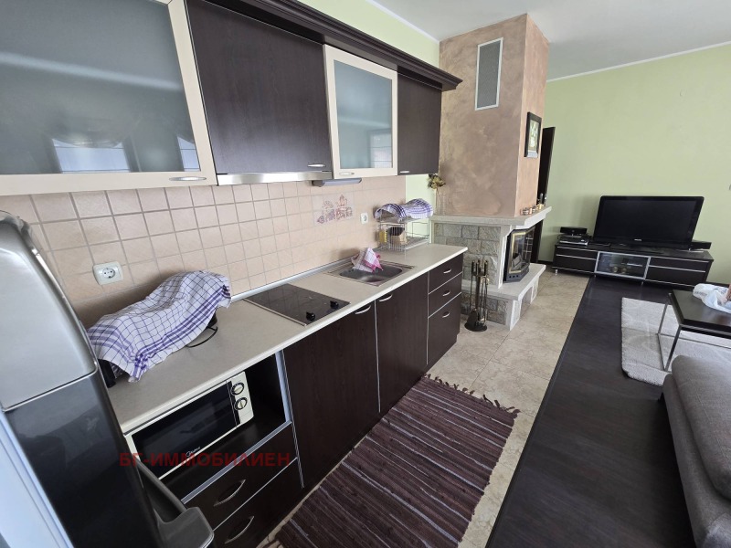 Продава  2-стаен област Смолян , гр. Чепеларе , 77 кв.м | 74927154