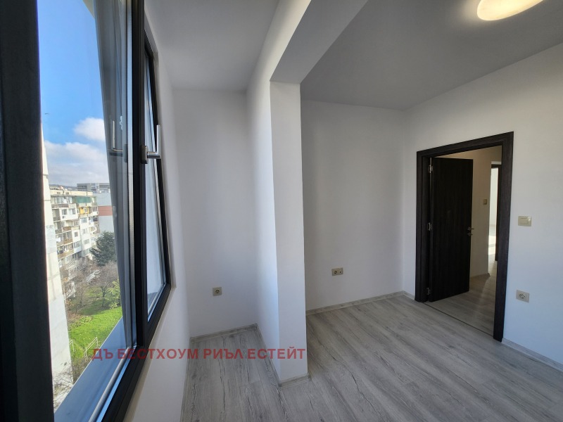 Продава 3-СТАЕН, гр. Варна, Младост 1, снимка 3 - Апартаменти - 52384981