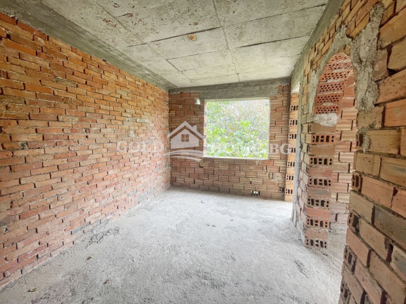Продава  Къща област Пловдив , с. Строево , 450 кв.м | 78783961 - изображение [3]