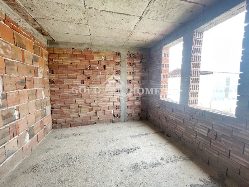Продава  Къща област Пловдив , с. Строево , 450 кв.м | 78783961 - изображение [11]